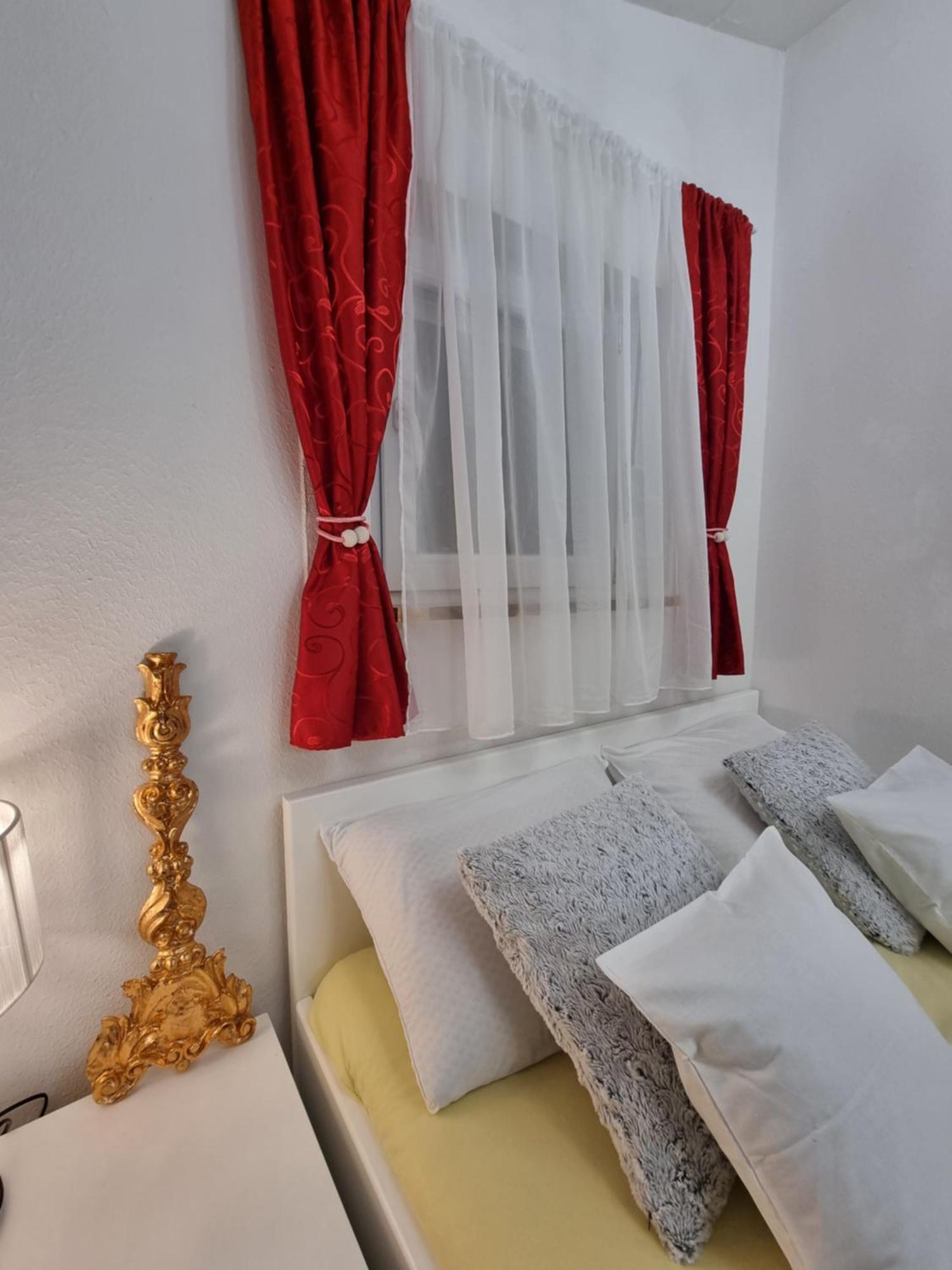 Apartment Golden Sun, Novigrad, Istria, Croatia Novigrad  Bagian luar foto